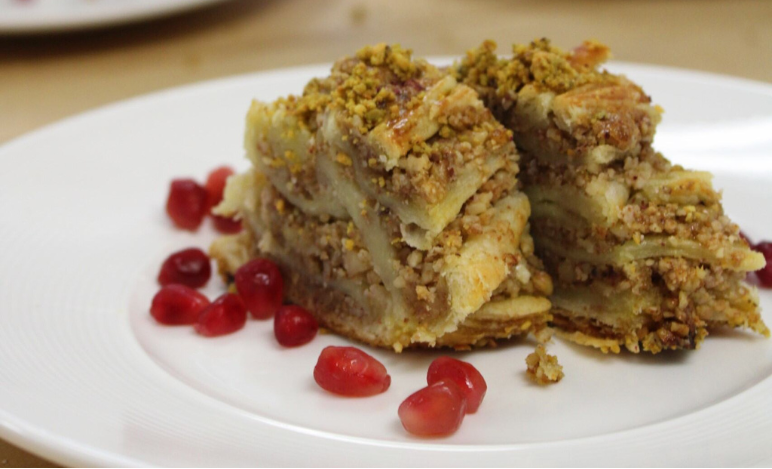 #caption6 Pineapple Cafe: Iran
