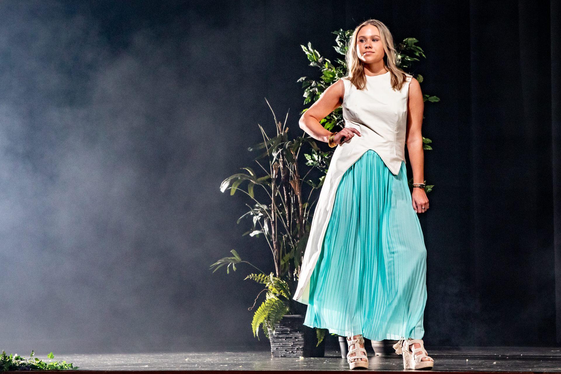 2025 Enclothe: Ethereal Fashion Show 
